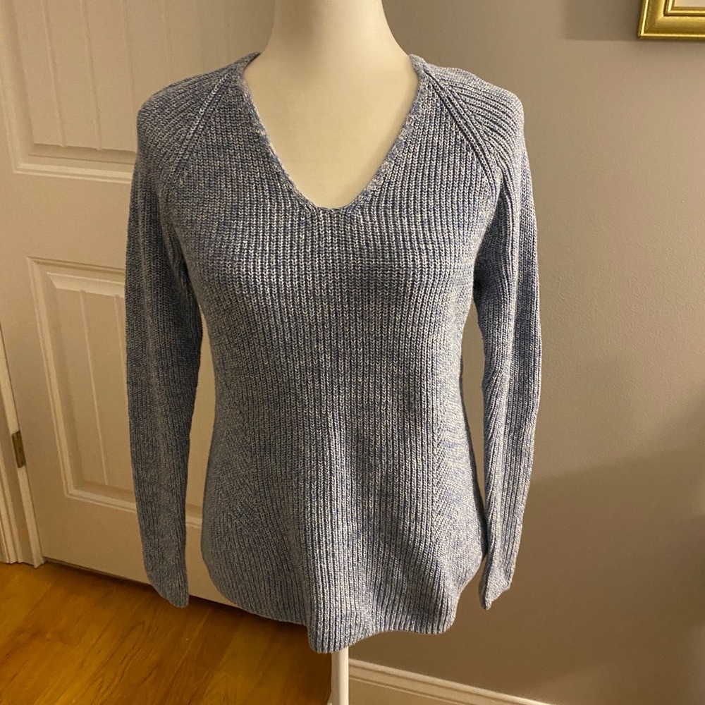 GAP Sweater. Size M. Light Blue. EUC